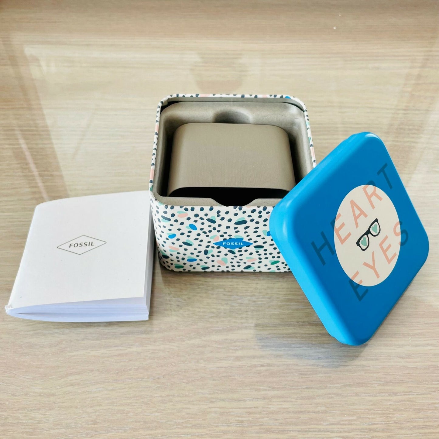 Genuine Fossil Tin Watch Storage Box + Manual