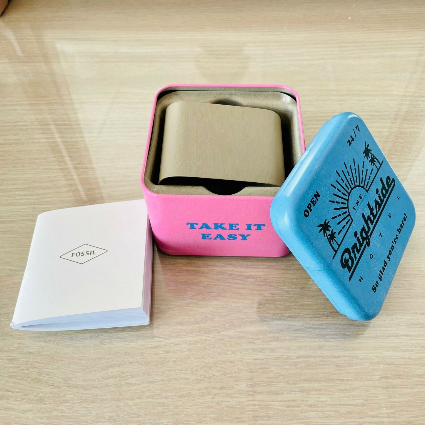 Genuine Fossil Tin Watch Storage Box + Manual