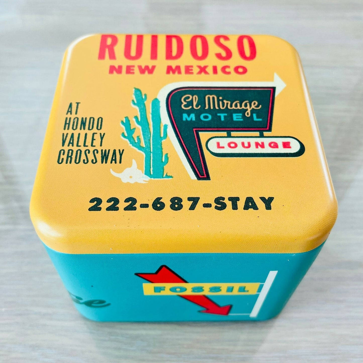 Genuine Fossil Tin Watch Storage Box + Manual