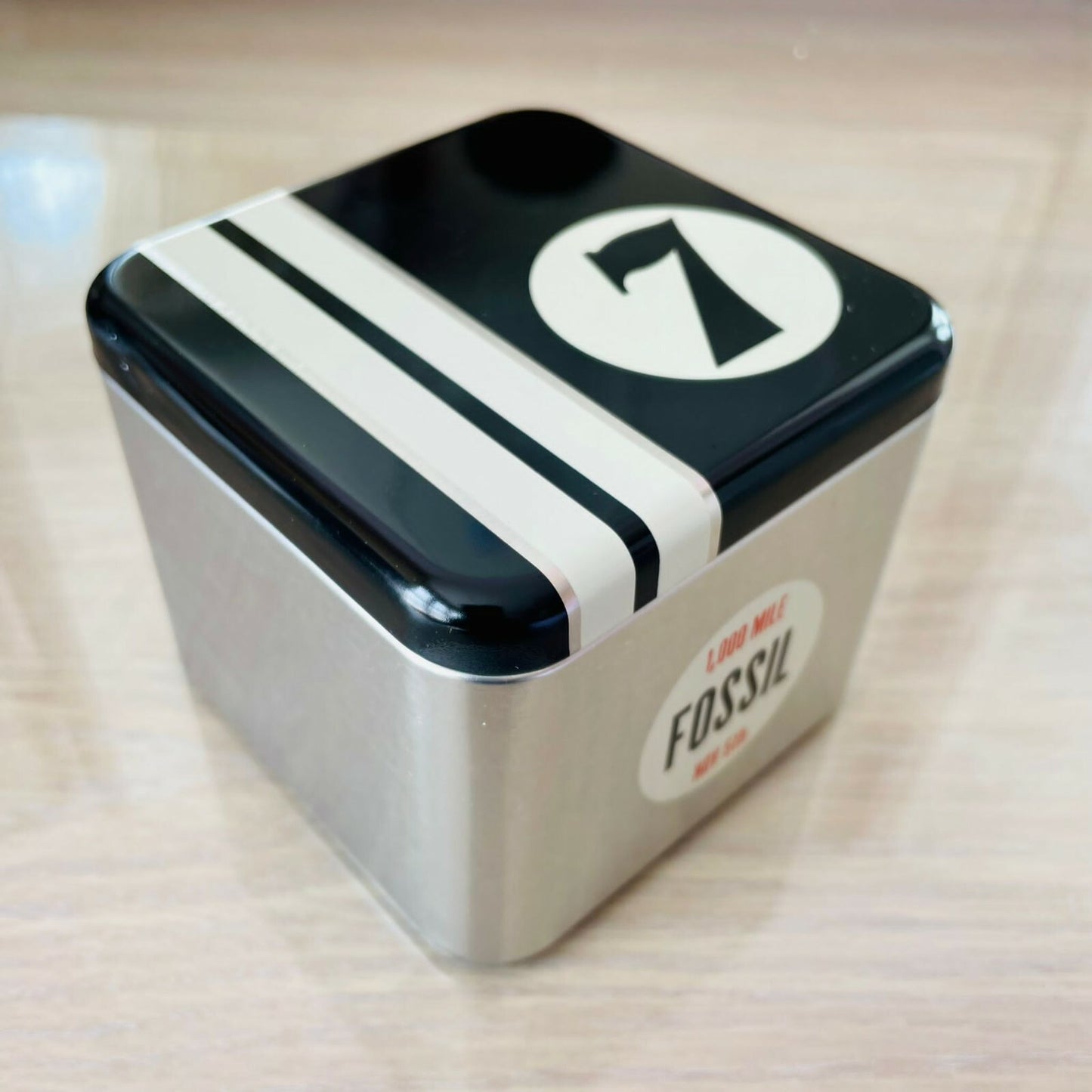 Genuine Fossil Tin Watch Storage Box + Manual