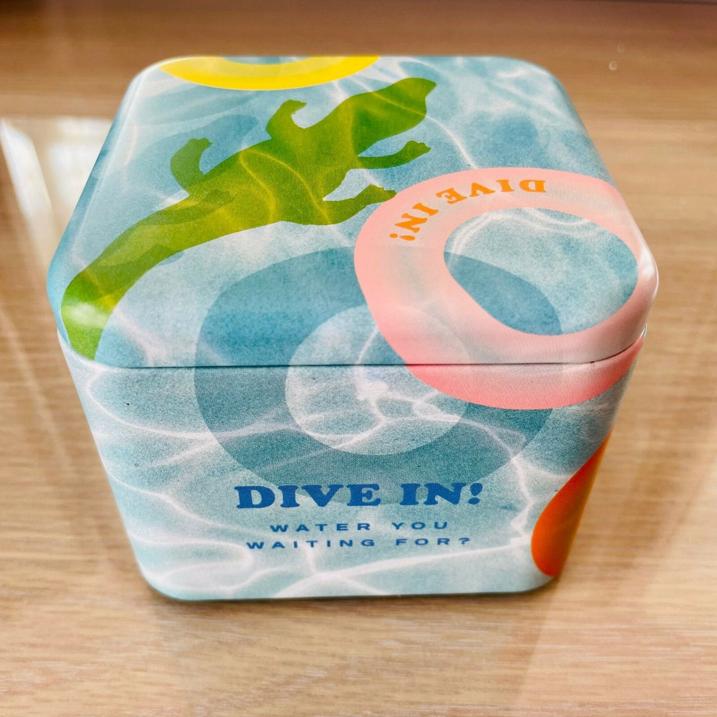 Genuine Fossil Tin Watch Storage Box + Manual