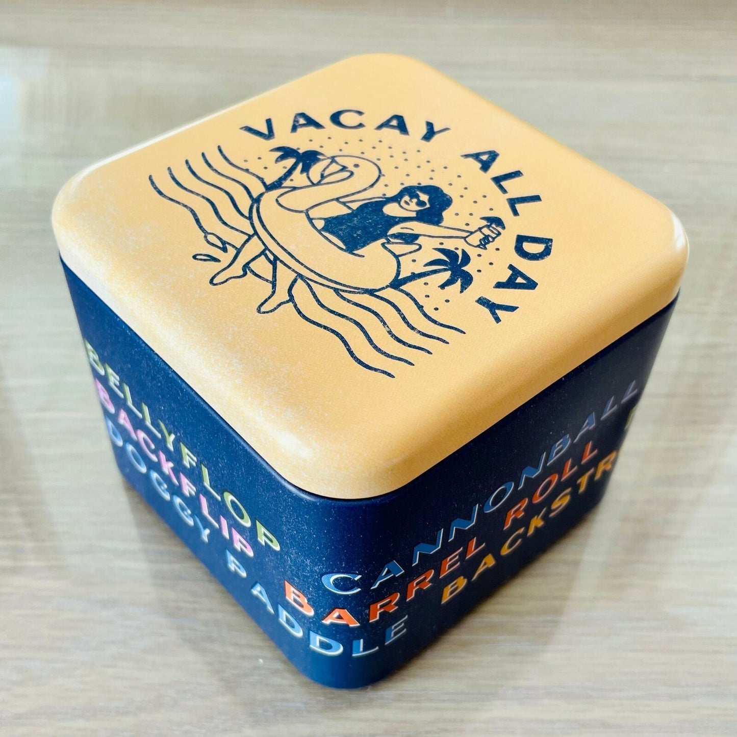 Genuine Fossil Tin Watch Storage Box + Manual