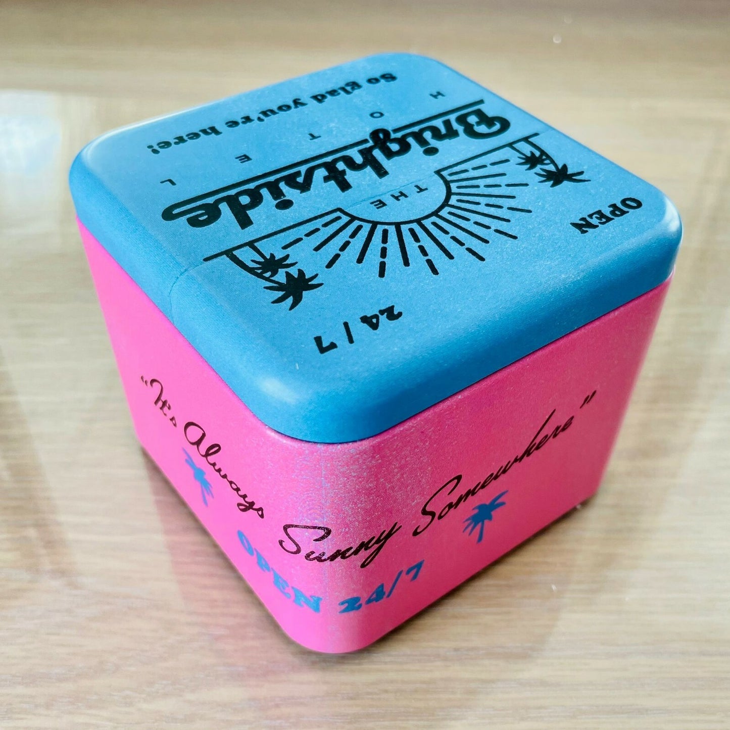 Genuine Fossil Tin Watch Storage Box + Manual