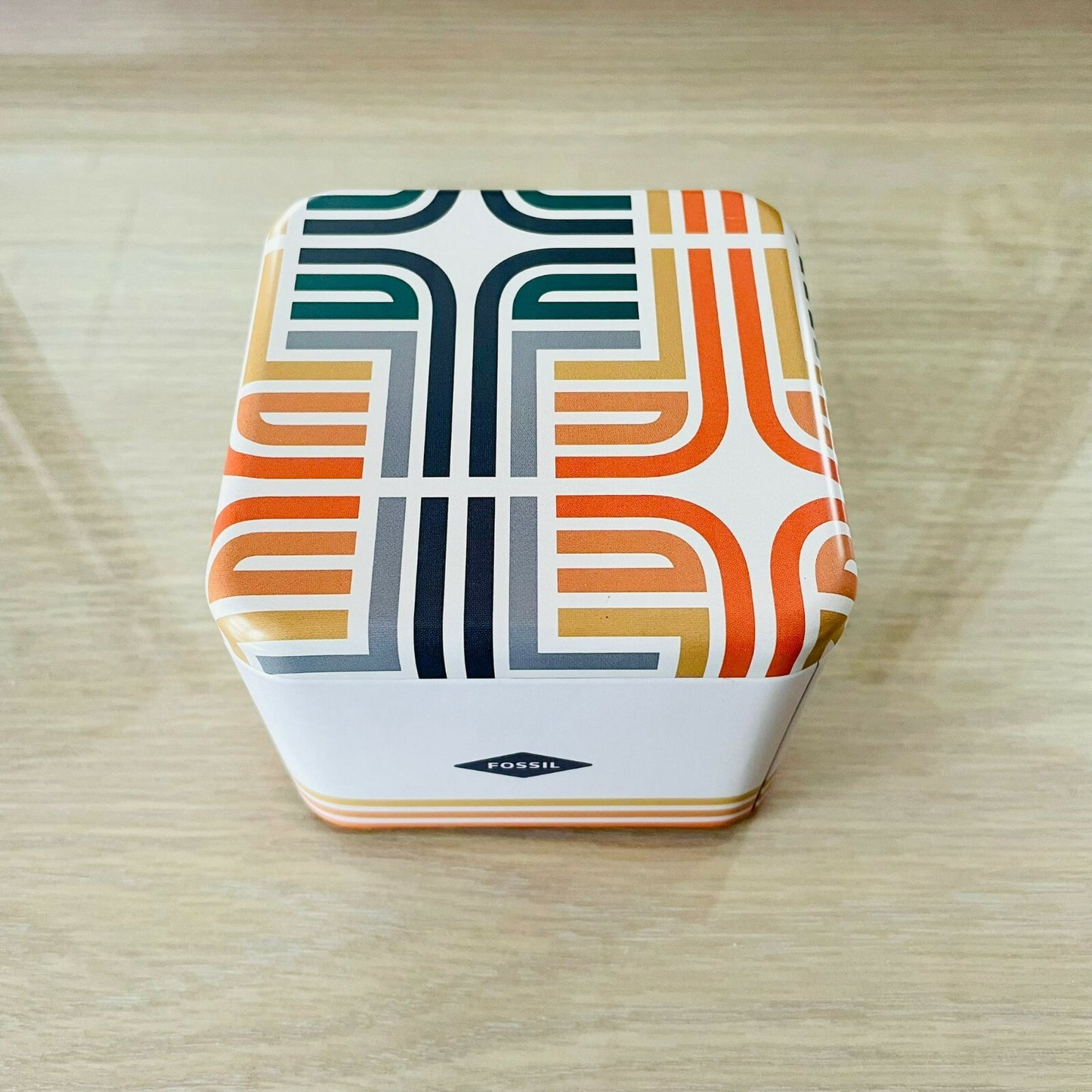 Genuine Fossil Tin Watch Storage Box + Manual Retro Design