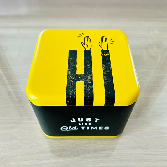 Genuine Fossil Tin Watch Storage Box + Manual