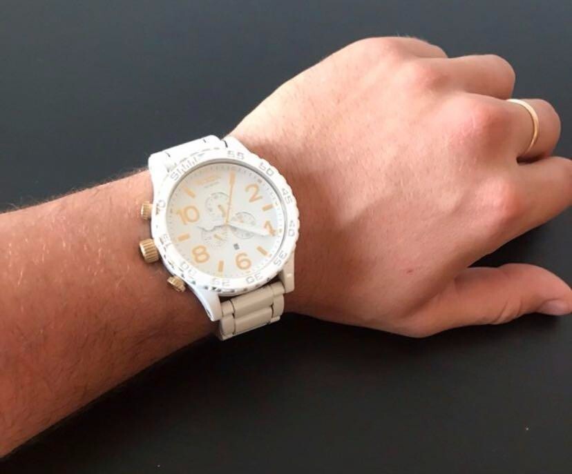 Reloj de hombre Nixon 51-30 cronógrafo con baño de iones blanco A083-1035-00