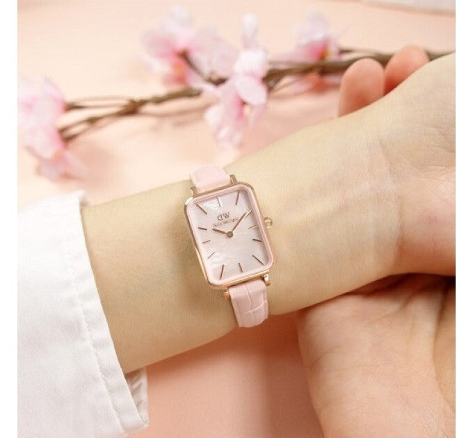 Daniel Wellington Quadro Pressed Pink Watch DW00100508