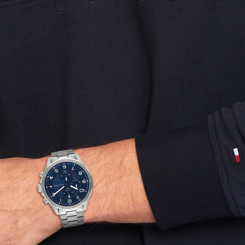 Reloj Tommy Hilfiger 1792007 para hombre, modelo Axel, 44 mm, esfera azul, con brazalete.