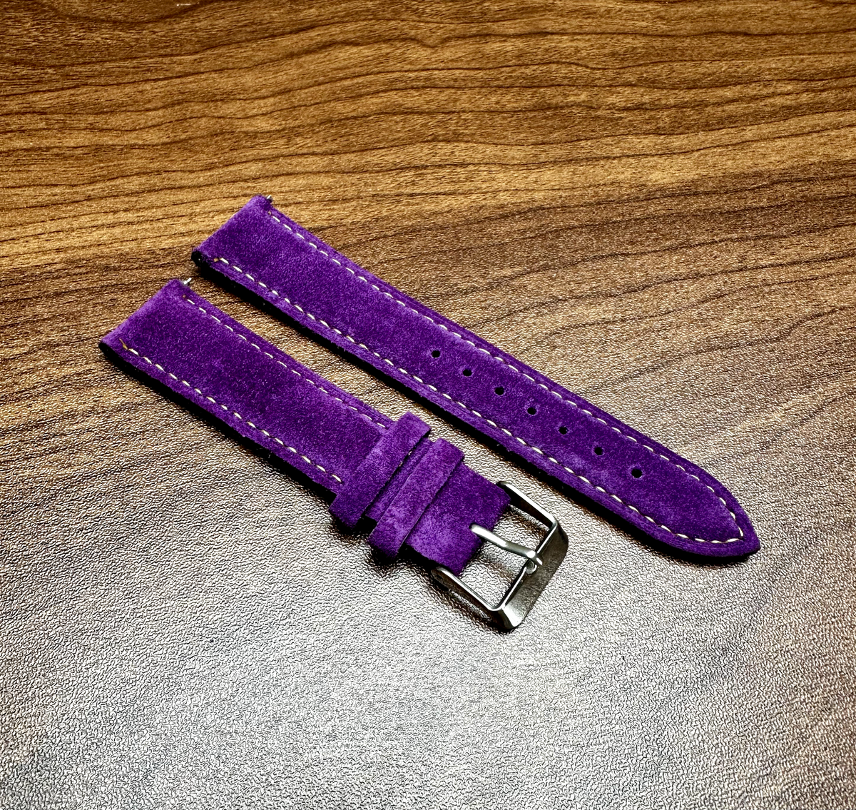 Correa de reloj de piel de ante gris, negra, azul, roja, morada y verde, con cierre rápido, 20-22 mm