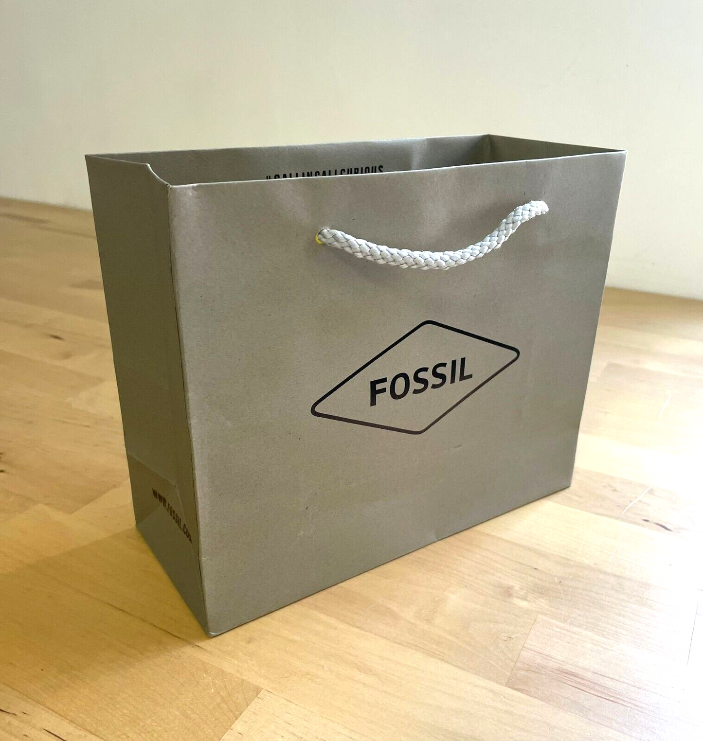 New Fossil Gift Presentation Bag