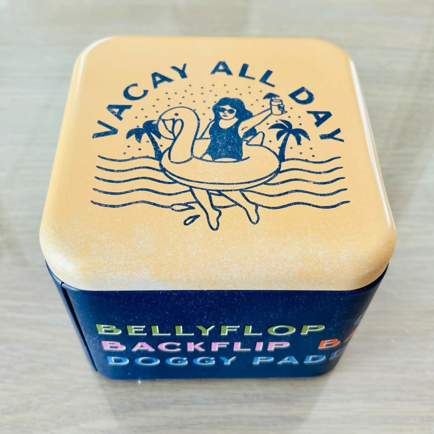 Genuine Fossil Tin Watch Storage Box + Manual