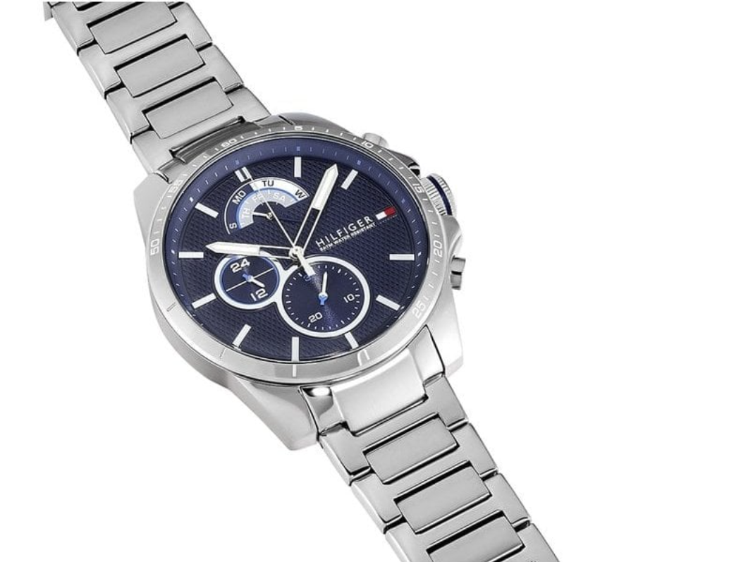 Authentic Tommy Hilfiger Decker Blue Dial Bracelet Watch 1791348