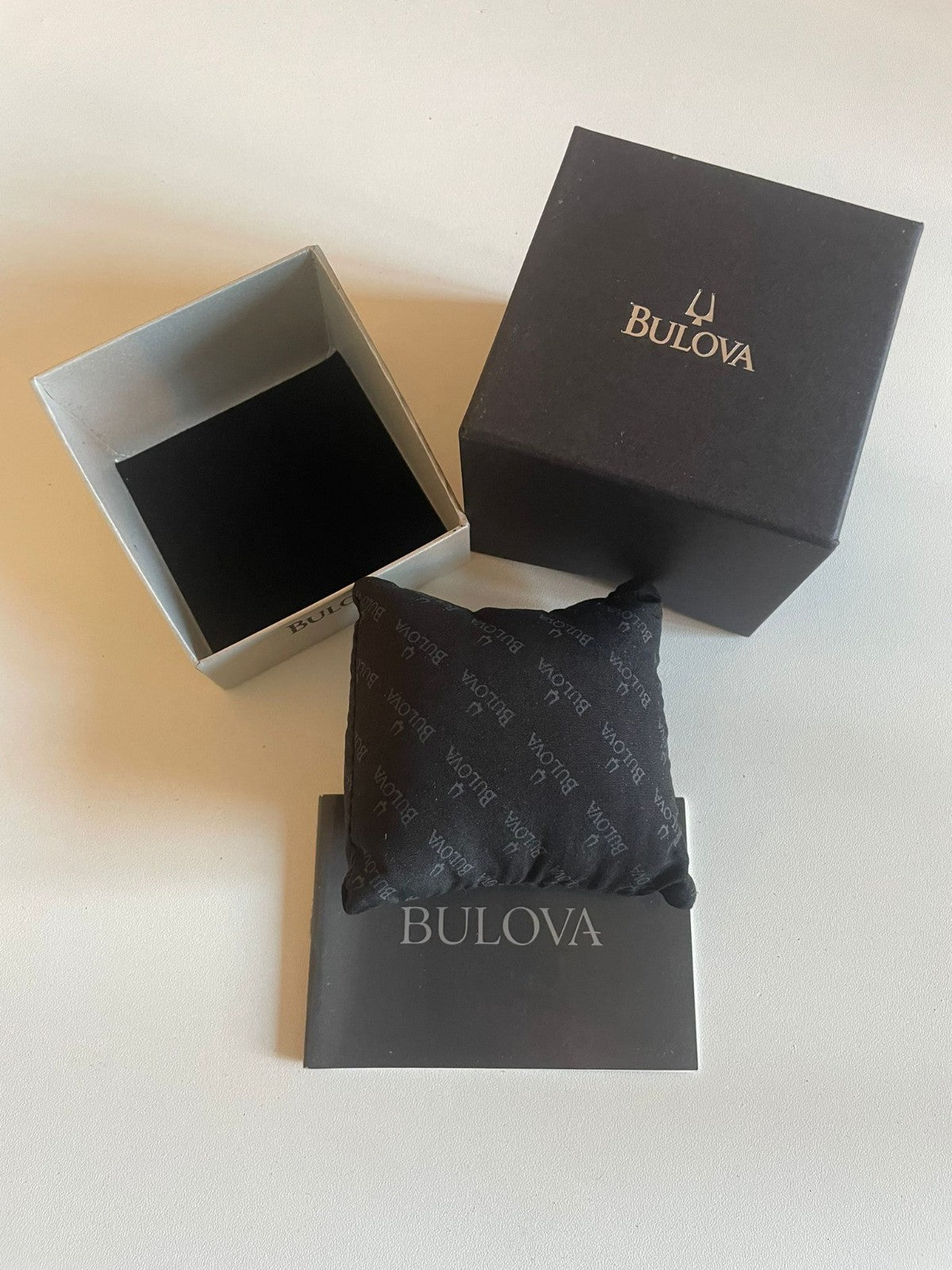 Caja de presentación para reloj/joyero Bulova
