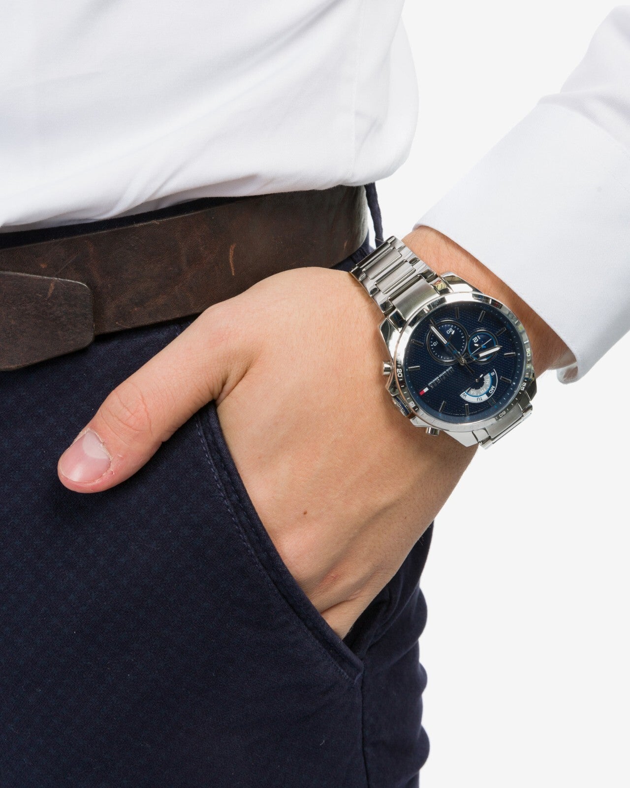 Authentic Tommy Hilfiger Decker Blue Dial Bracelet Watch 1791348