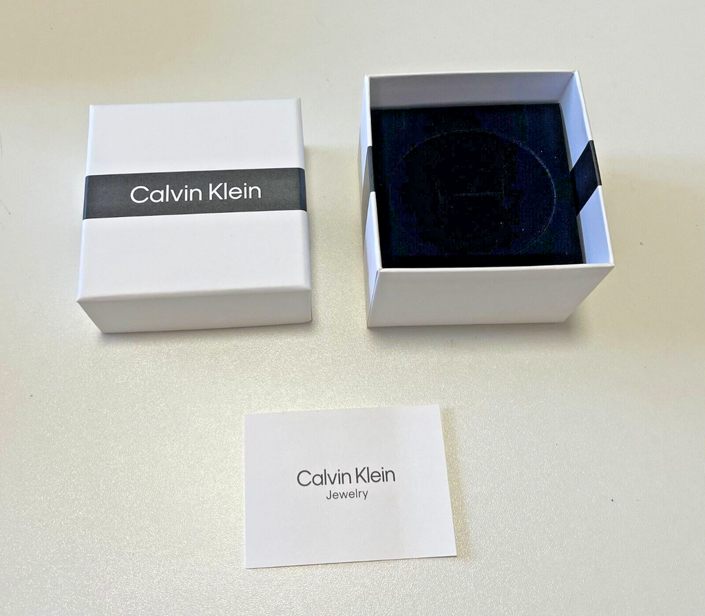Caja de presentación y manual del reloj Calvin Klein