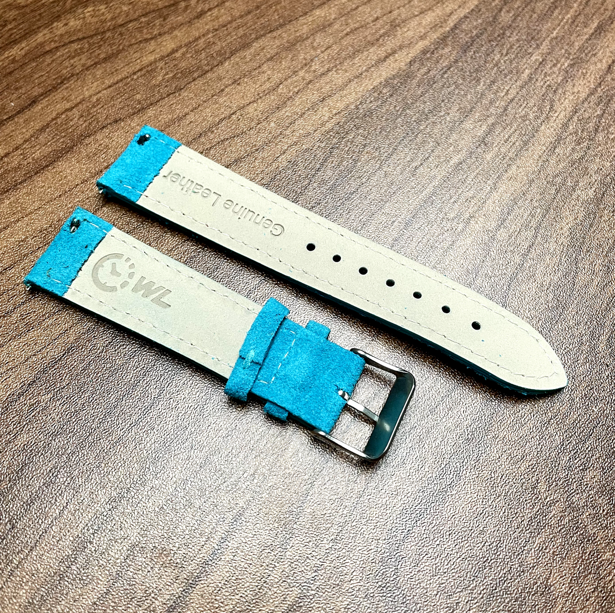 Correa de reloj de piel de ante con pespuntes azules y rojos, cierre rápido, 22 mm, nueva