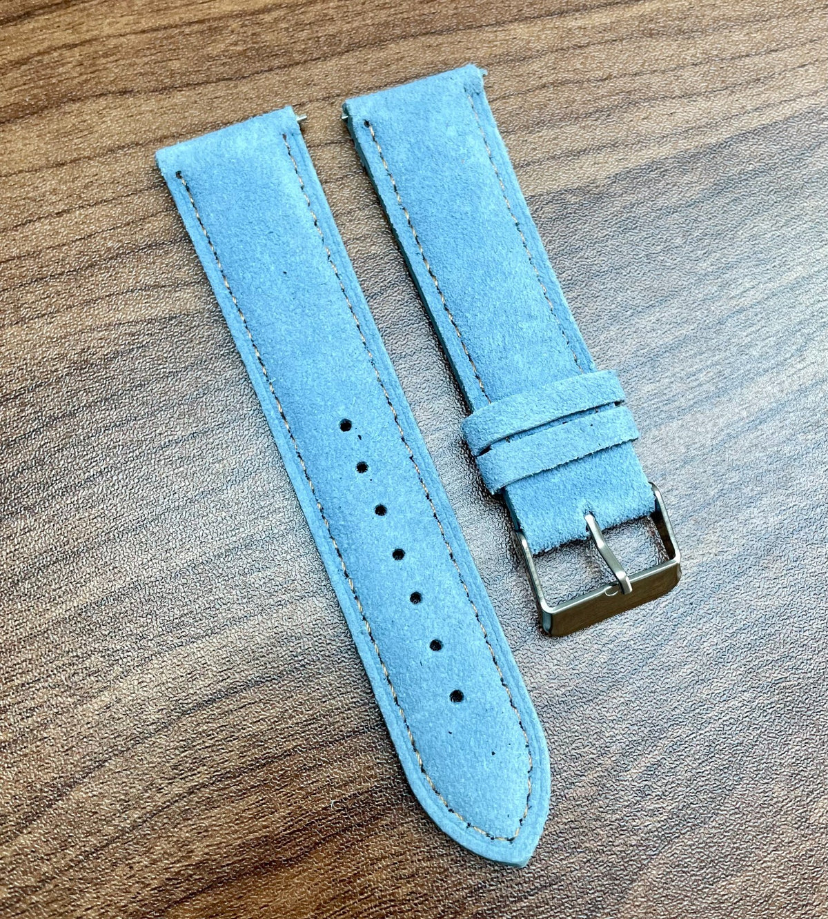 Correa de reloj de piel de ante azul claro con liberación rápida, 22 mm, nueva
