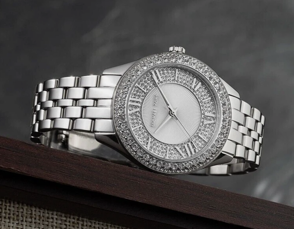 Reloj de señora Michael Kors Harlowe plateado MK4708