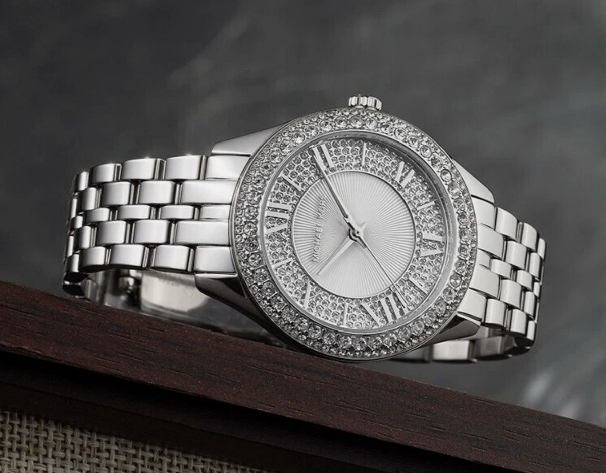 Reloj de señora Michael Kors Harlowe plateado MK4708