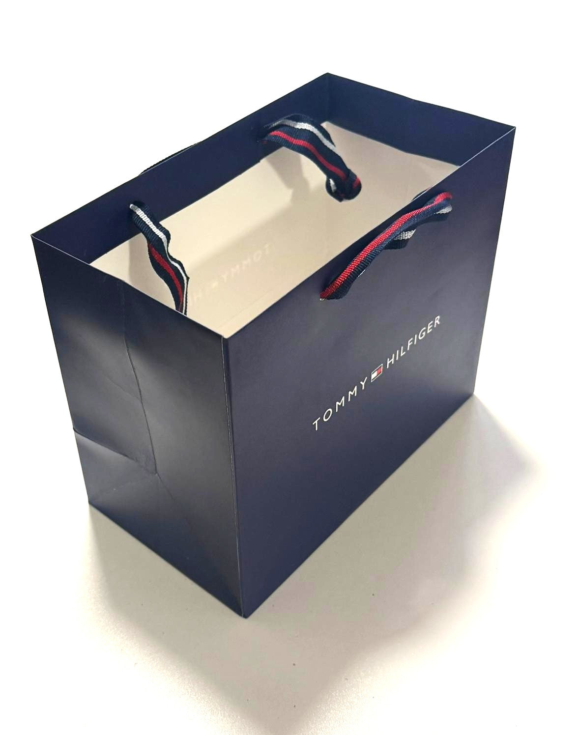 New Tommy Hilfiger Gift Presentation Bag